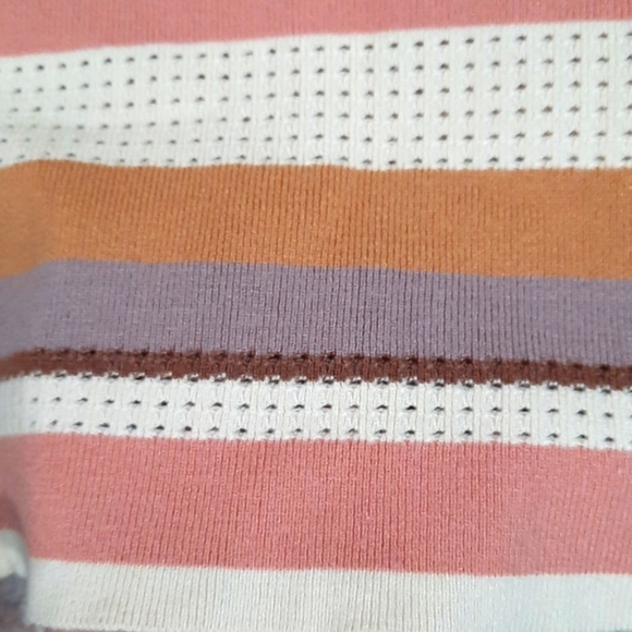 Hem & Thread Knit Crop Tank Top - Picture 4 of 5